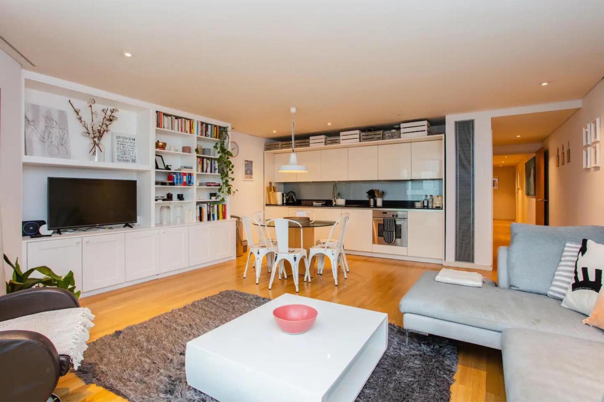 Modern 3 Bedroom Apartment In Paddington ลอนดอน ภายนอก รูปภาพ